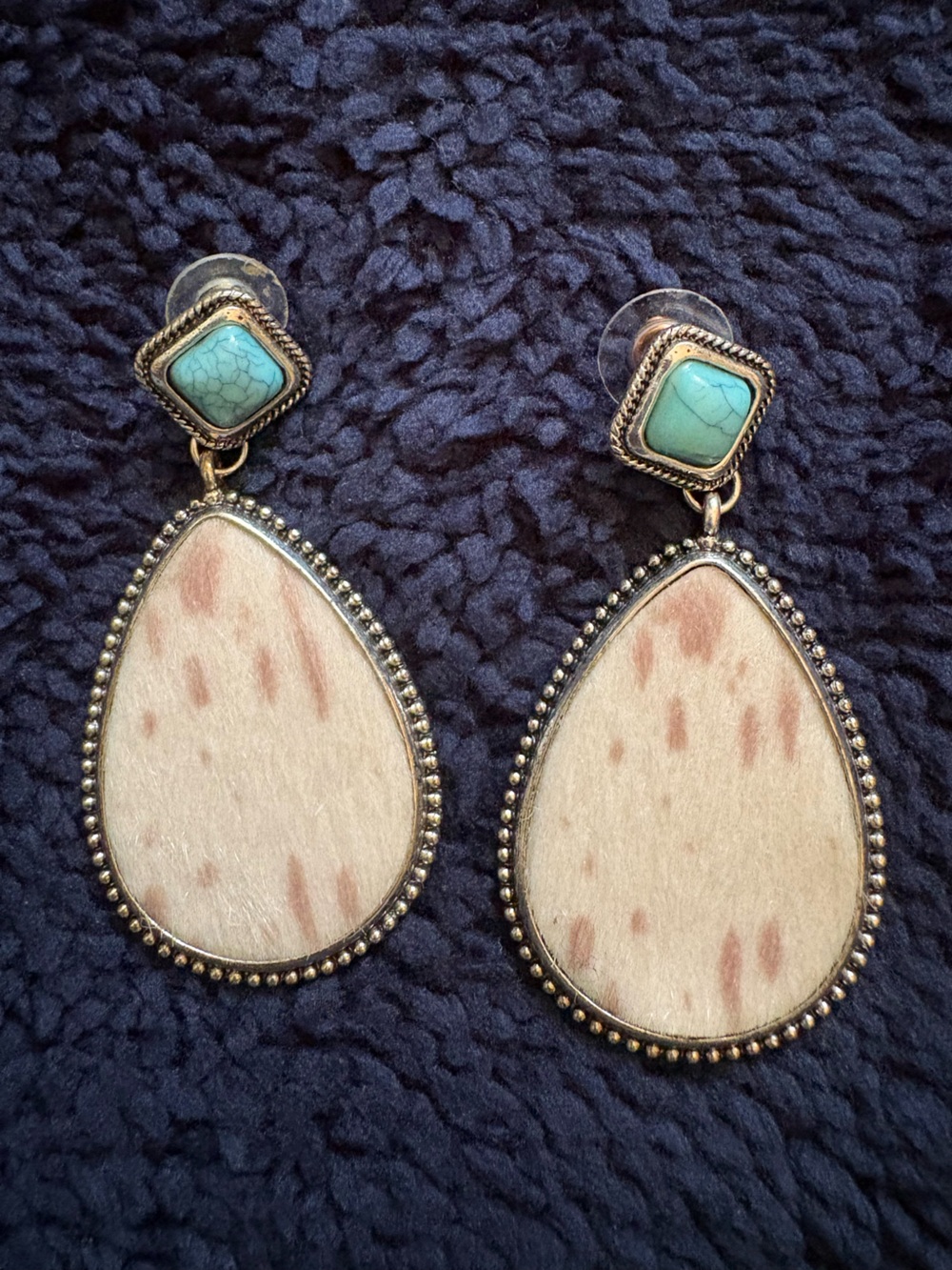 Costume Western Cowhide Turquoise & Cream Teardrop Statement Earrings